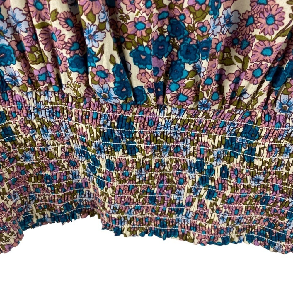 Anthropologie Maeve Odette Smocked
Floral Blouse S - Picture 9 of 10